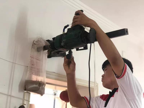 分期付款、簡(jiǎn)化手續(xù)、交叉施工…… 老舊小區(qū)供熱改造搭上“順風(fēng)車”